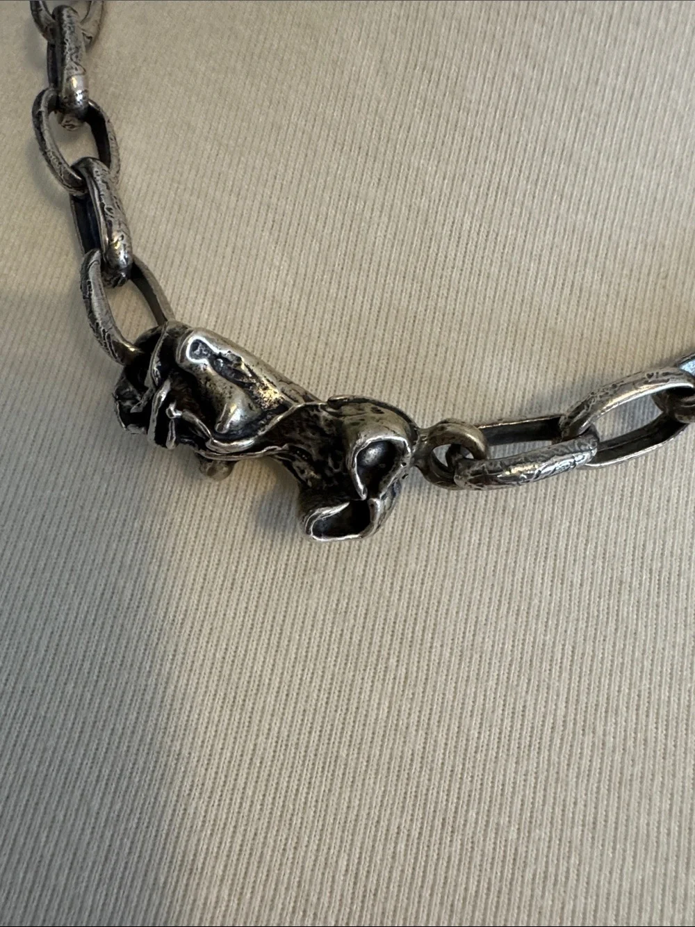 Substantial Iiana Goor Sterling Silver Chunky Link Necklace with Sculpted b